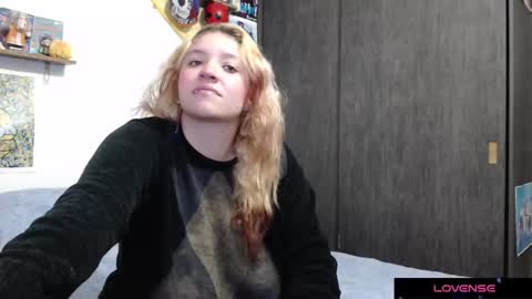 Crystal shadow online show from 11-30-25, 01:09