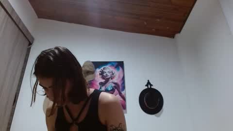 Crystal Blaze online show from 02-11-26, 03:11