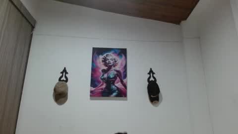 Crystal Blaze online show from 04-20-26, 11:50