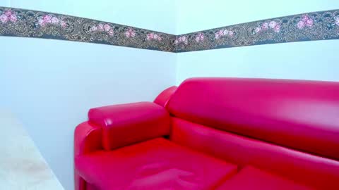 I AM CRYSTAL online show from 02-22-25, 10:09