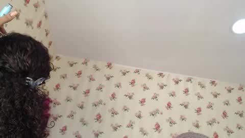 Milf Latina online show from 05-12-26, 01:52
