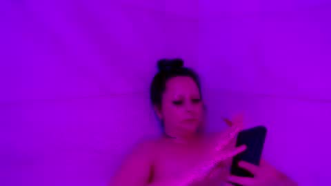 Snapshot of crystalbarbie214 chatting on 05-02-26, 08:08 crystalbarbie214 online show from 05-02-26, 08:08