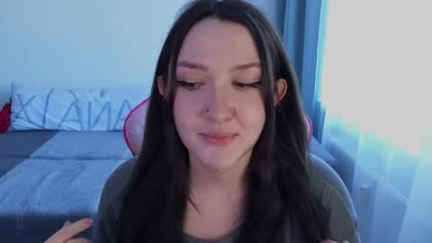 Snapshot of crystalblaze_ chatting on 02-07-26, 11:47 Grace online show from 02-07-26, 11:47