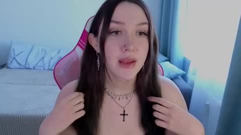 Snapshot of crystalblaze_ chatting on 02-15-26, 11:52 Grace online show from 02-15-26, 11:52