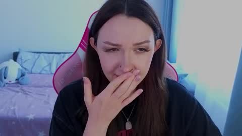 Snapshot of crystalblaze_ chatting on 03-15-26, 11:38 Grace online show from 03-15-26, 11:38