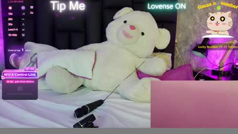 Snapshot of crystalboow chatting on 05-23-26, 10:25 Crystal online show from 05-23-26, 10:25