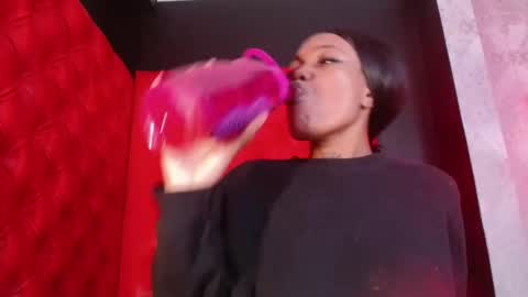 Crystal online show from 11-18-25, 11:59