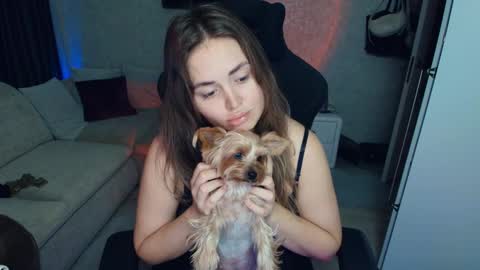 crystalemily online show from 11-26-25, 08:10