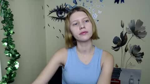 Stella online show from 12-23-24, 01:13