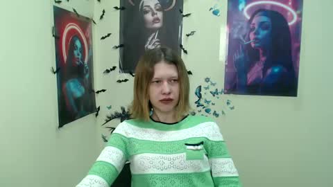 Stella online show from 03-10-25, 07:21