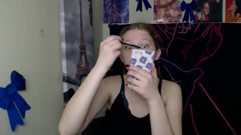 Stella online show from 03-28-26, 01:22