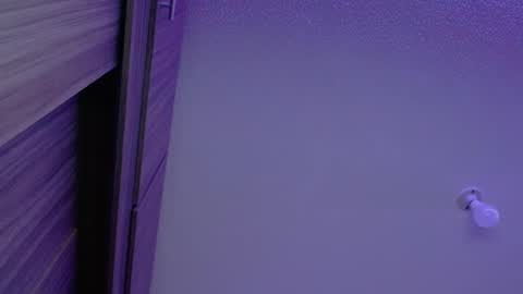 Olivia  online show from 11-02-25, 03:31