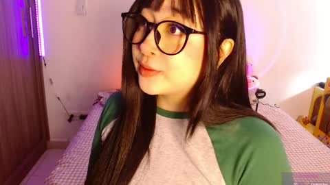 Olivia  online show from 04-03-26, 12:25