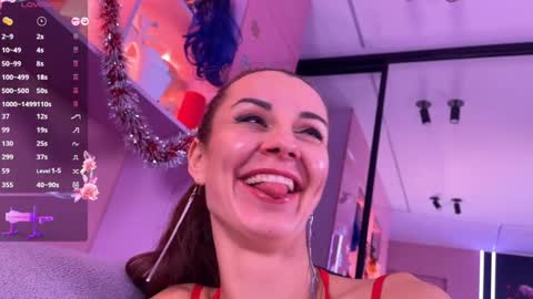 Snapshot of crystallana chatting on 01-07-25, 11:14 Lana online show from 01-07-25, 11:14