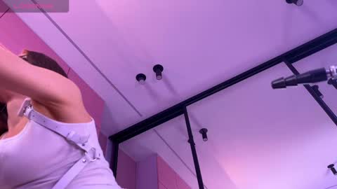 Snapshot of crystallana chatting on 01-19-25, 04:25 Lana online show from 01-19-25, 04:25