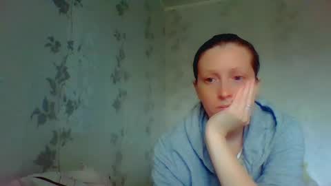 Snapshot of crystallangel chatting on 04-15-26, 12:34 CrystallAngel online show from 04-15-26, 12:34