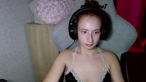 Kristina online show from 01-04-25, 04:23