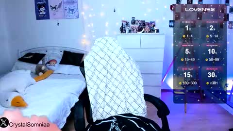 Sasha    Make me moan with patterns   good music here  online show from 11-13-25, 01:04