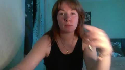 Snapshot of crystalvelvet chatting on 06-02-26, 07:32 crystalvelvet online show from 06-02-26, 07:32