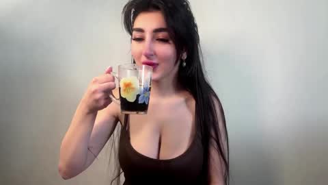 Snapshot of crystlepipkins chatting on 05-23-26, 06:29 Diana online show from 05-23-26, 06:29