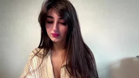 Snapshot of crystlepipkins chatting on 05-28-26, 08:00 Diana online show from 05-28-26, 08:00