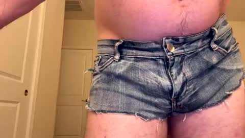 Snapshot of cuban2_slut chatting on 01-10-26, 05:31 Cubantoo online show from 01-10-26, 05:31