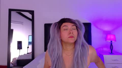 Snapshot of cuckoldlover69_ chatting on 09-28-25, 01:27 cuckoldlover69_ online show from 09-28-25, 01:27