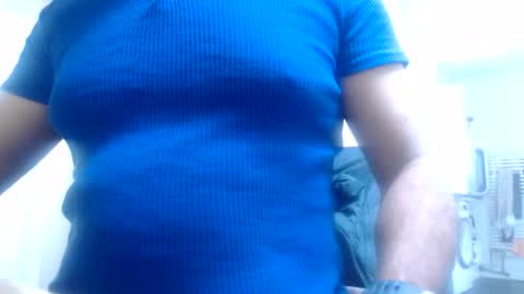 Snapshot of cucumberlad2018 chatting on 05-09-26, 06:24 Tips WellCUM - Hot Bi Curious - ask Privates online show from 05-09-26, 06:24