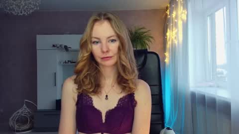Alexia online show from 12-12-24, 07:08