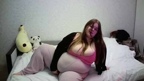 CuddleEmily online show from 01-15-26, 07:06
