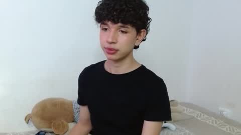 Cuddly online show from 01-18-26, 06:39