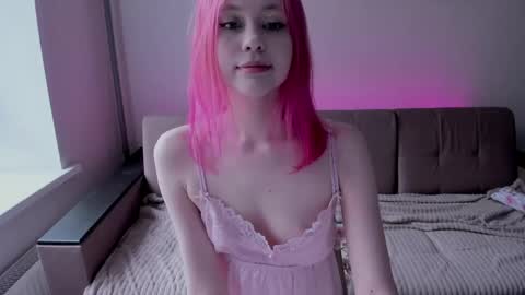 Snapshot of cuddlymisa chatting on 05-12-26, 04:31 Misa. online show from 05-12-26, 04:31