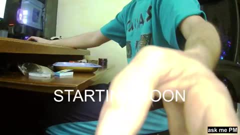 Snapshot of culonudo23 chatting on 12-25-24, 05:15 Leo online show from 12-25-24, 05:15