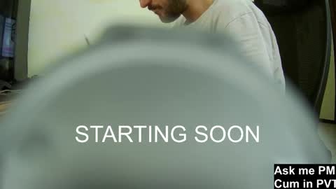 Snapshot of culonudo23 chatting on 01-03-25, 12:22 Leo online show from 01-03-25, 12:22