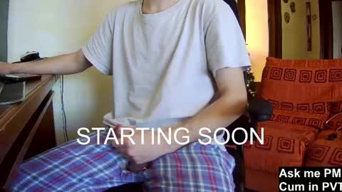 Snapshot of culonudo23 chatting on 01-19-25, 08:29 Leo online show from 01-19-25, 08:29