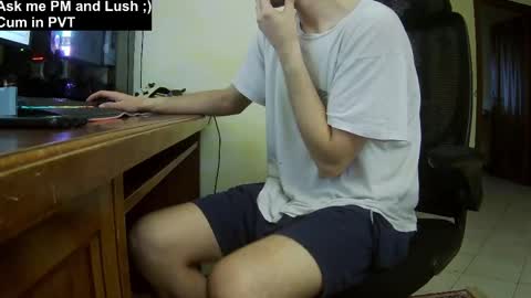 Snapshot of culonudo23 chatting on 03-10-25, 08:15 Leo online show from 03-10-25, 08:15