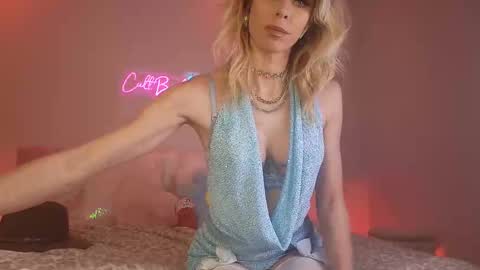 Cult Barbie online show from 09-14-25, 04:11