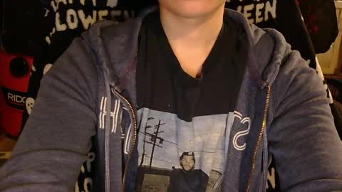 Angela online show from 10-22-25, 12:05