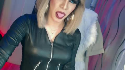 CUMMELA SLUTI online show from 06-17-26, 03:13