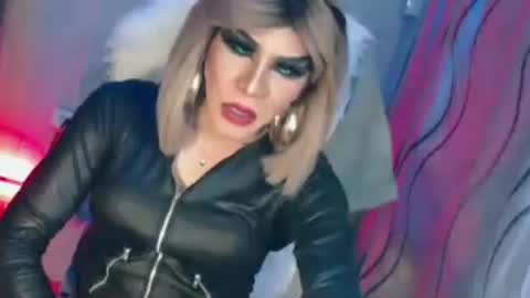 CUMMELA SLUTI online show from 06-22-26, 05:21