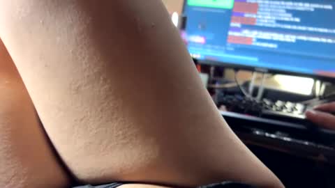 Snapshot of cum_all_over_mmee chatting on 02-15-25, 11:50 im KIM new girl to spoil online show from 02-15-25, 11:50