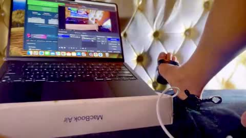 Snapshot of cum_all_over_mmee chatting on 09-15-25, 05:46 im KIM new girl to spoil online show from 09-15-25, 05:46