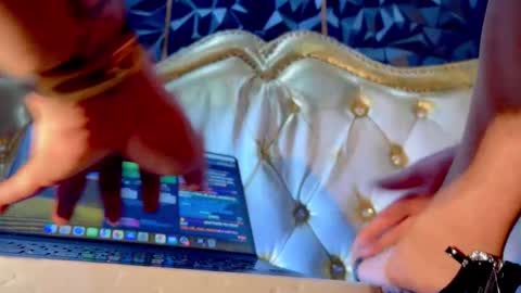 Snapshot of cum_all_over_mmee chatting on 09-19-25, 08:31 im KIM new girl to spoil online show from 09-19-25, 08:31
