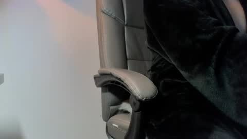 cum gun online show from 10-08-25, 07:00