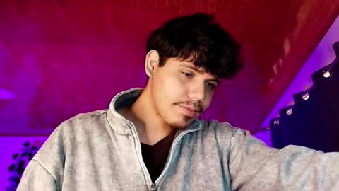 Snapshot of cum_park chatting on 02-22-25, 01:02 DAVID online show from 02-22-25, 01:02