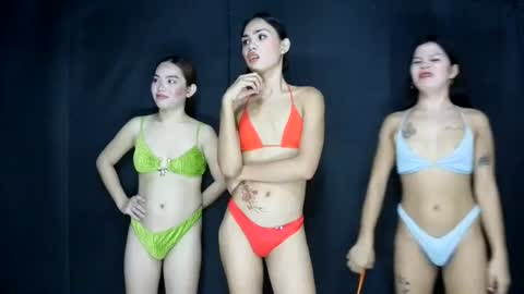 Snapshot of cum_slutzxxx69 chatting on 07-10-26, 05:56 medusarheayamyam online show from 07-10-26, 05:56
