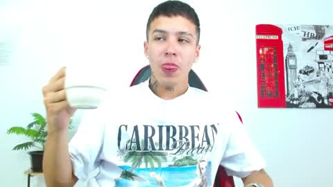 cumandres online show from 03-30-26, 02:29