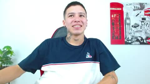 Snapshot of cumandres chatting on 05-23-26, 03:38 cumandres online show from 05-23-26, 03:38