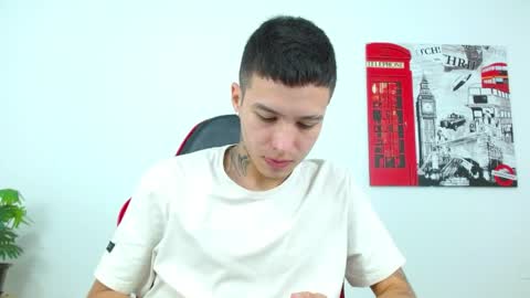Snapshot of cumandres chatting on 06-05-26, 03:18 cumandres online show from 06-05-26, 03:18