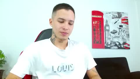 cumandres online show from 06-22-26, 03:42